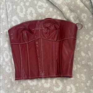 Edikted Bold Red Top